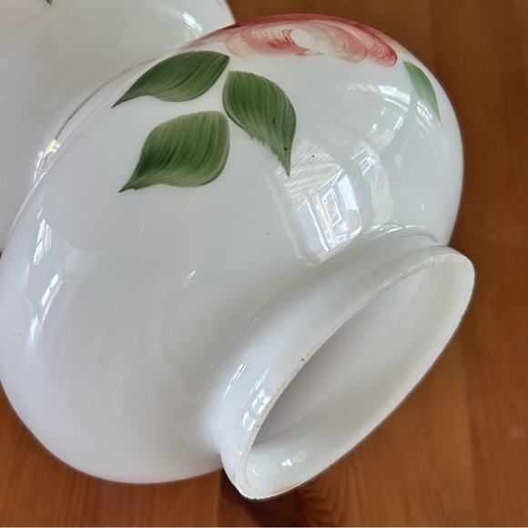 Vintage Hurricane Lamp Shade - Picture 4 of 6